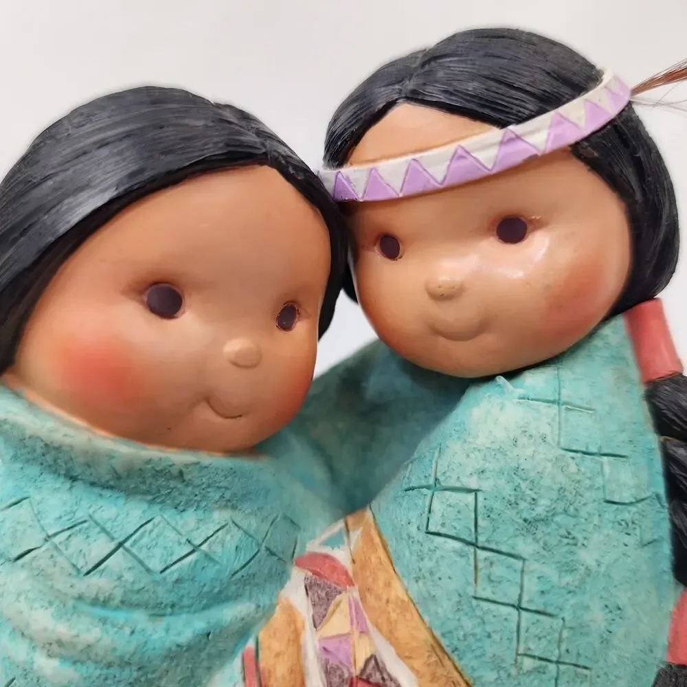 Friends Of The Feather 'Love For Many Moons' Couple Embracing Heart Shape 5